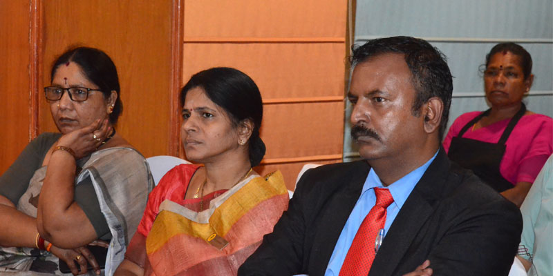 /Upload/Images/thumbnail/sviccar-conducts-cancer-awareness-session-3.jpg